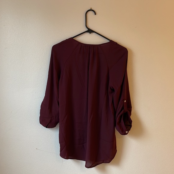 Daniel Rainn maroon color Hade Crochet Detail maternity blouse - Picture 7 of 7